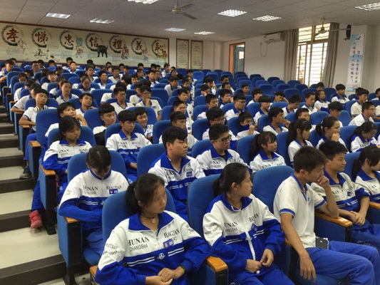 航天學校：學習宿舍管理制度，共創(chuàng)航天文明寢室——我校召開新學期寢室長會議